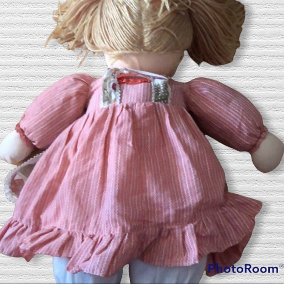 Retro Rag Dolls with Stringy Blonde Hair - Picture 6 of 7